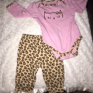 Kitty cat matching set **NEVER WORN**